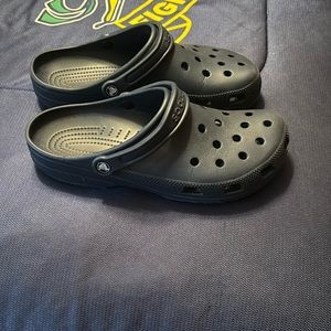 See pictures for appearance and colors